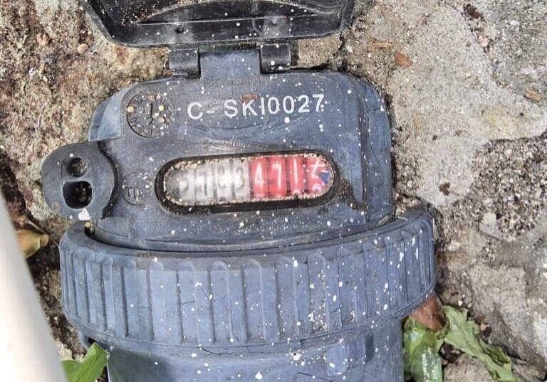Water meter turning in Sea Point
